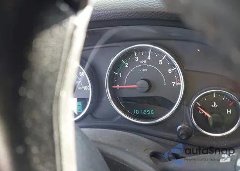 2013 Jeep Wrangler Unlimited Sahara z USA, uszkodzony, nr VIN 1C4HJWEG0DL546620